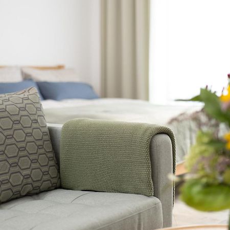 Apart4Me Scandi Apartment Geislingen Zentral Mit Parkplatz 가이슬링겐스타이게 외부 사진