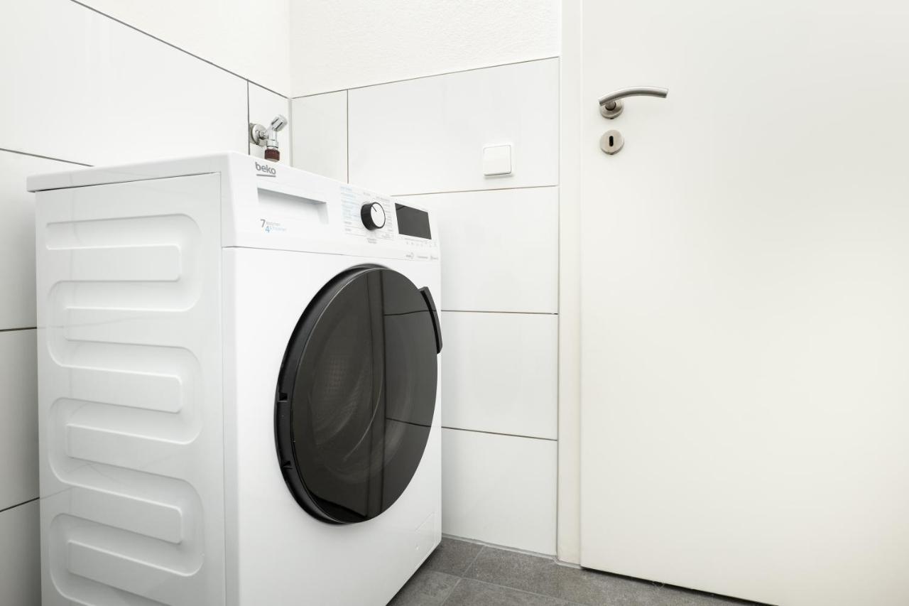 Apart4Me Scandi Apartment Geislingen Zentral Mit Parkplatz 가이슬링겐스타이게 외부 사진